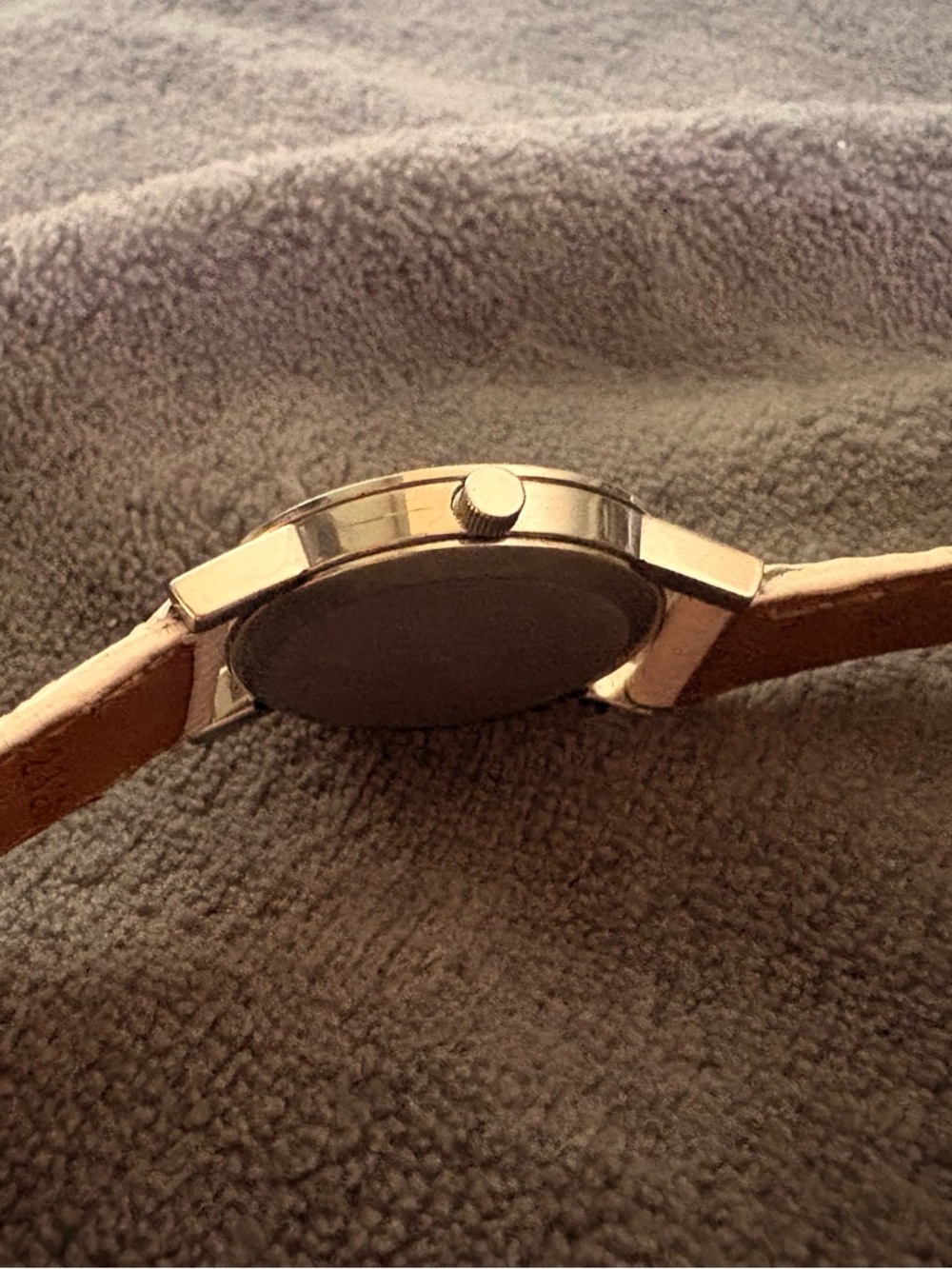 Movado Women's Watch with a off white genuine lizar Strap Watch with Silver Dial - Picture 14 of 15